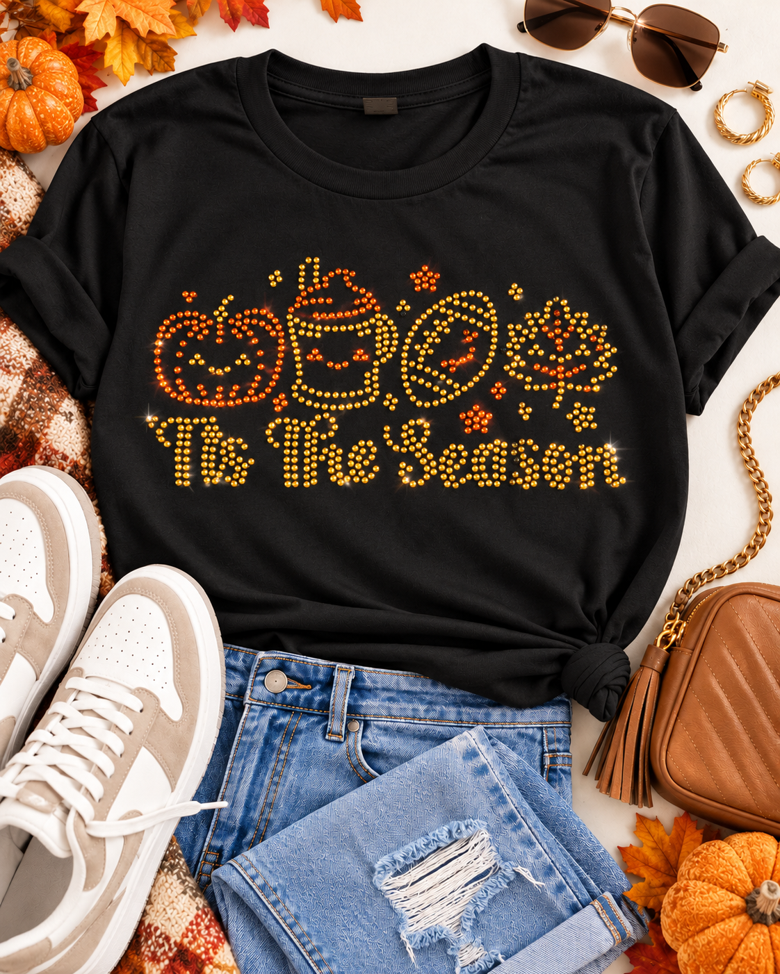 ’Tis the Season Rhinestone T-Shirt – Black