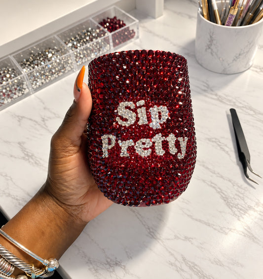 Burgundy Sit Pretty 12 ounce rhinestone cup